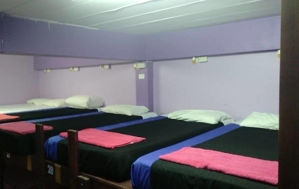 Wild & Wandering Backpacker Hostel & Bar Haad Rin Exteriér fotografie