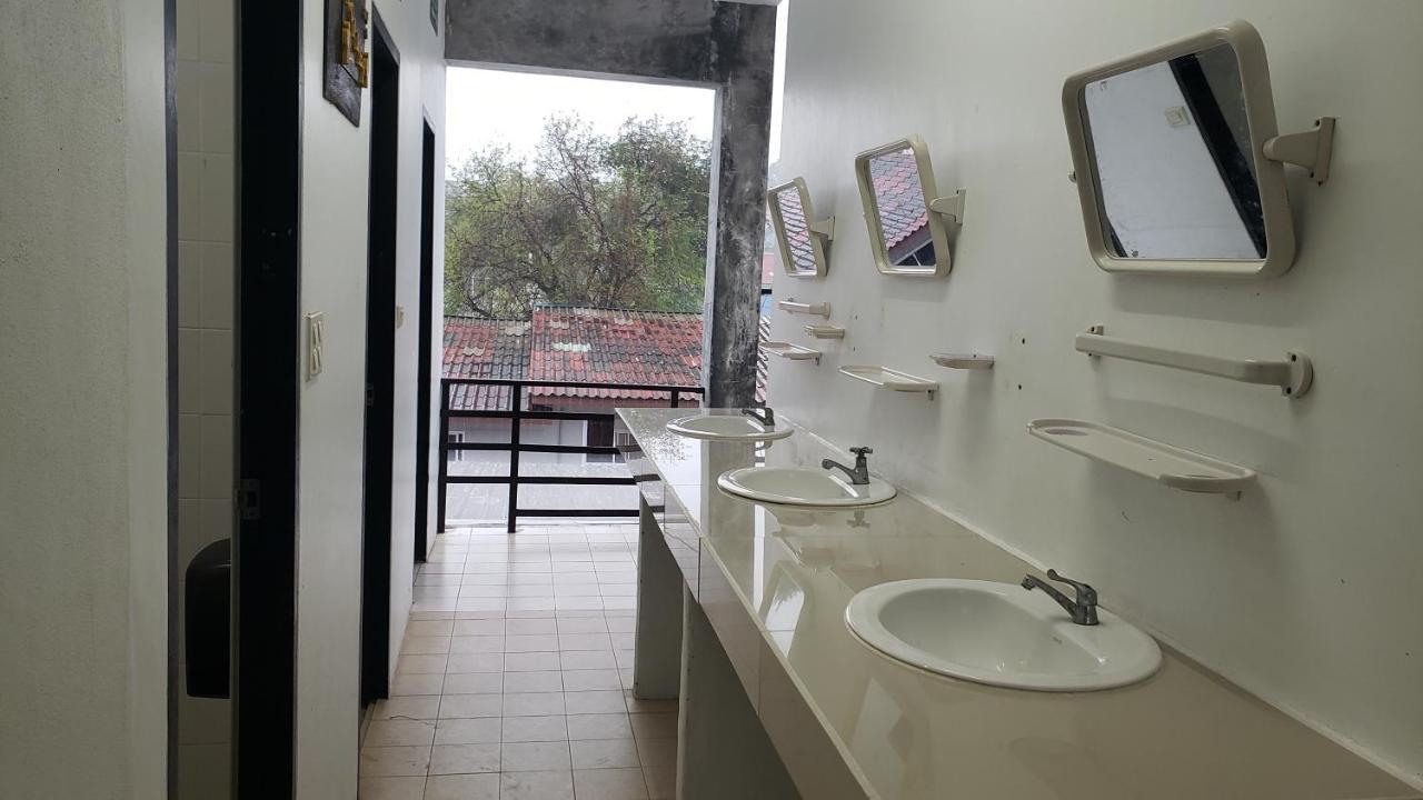 Wild & Wandering Backpacker Hostel & Bar Haad Rin Pokoj fotografie
